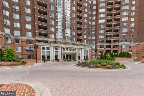 5809 NICHOLSON LN #1608, Rockville, MD 20852