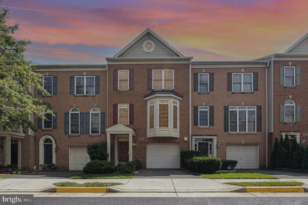 13621 LAVENDER MIST LN, Centreville, VA 20120