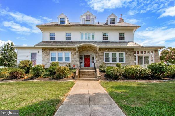 545 SHADELAND AVE, Drexel Hill, PA 19026