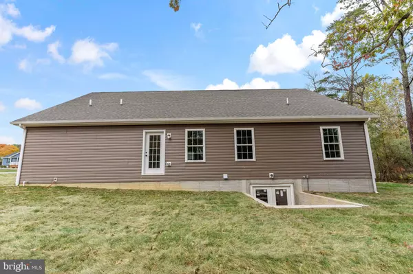 Berkeley Springs, WV 25411,74 MDG CT