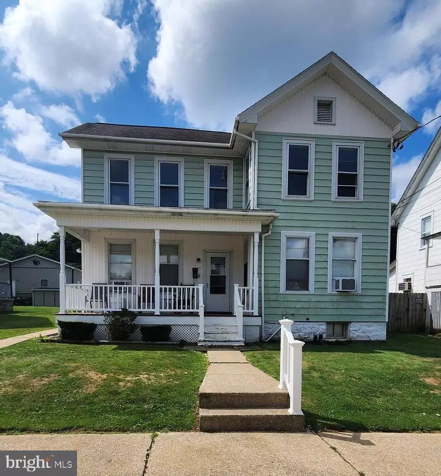 Saxton, PA 16678,807 MIFFLIN ST