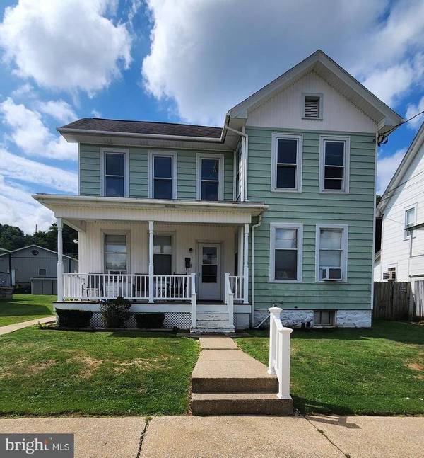 807 MIFFLIN ST, Saxton, PA 16678