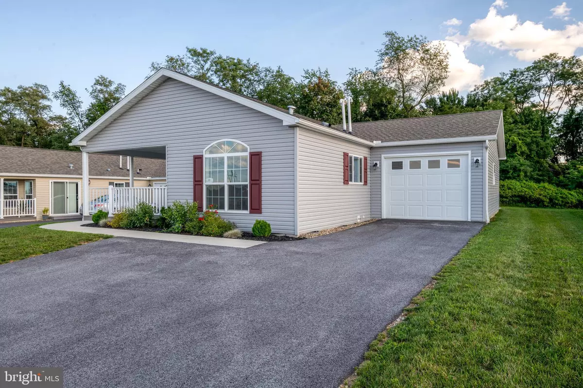 Shippensburg, PA 17257,11 LAURIE DRIVE