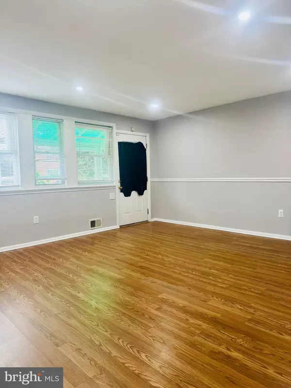 Baltimore, MD 21216,4222 BONNER RD