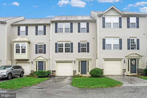 1145 BLUE BIRD LN #26, York, PA 17402