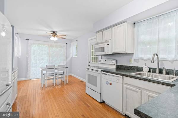 Chesapeake Beach, MD 20732,7526 H ST