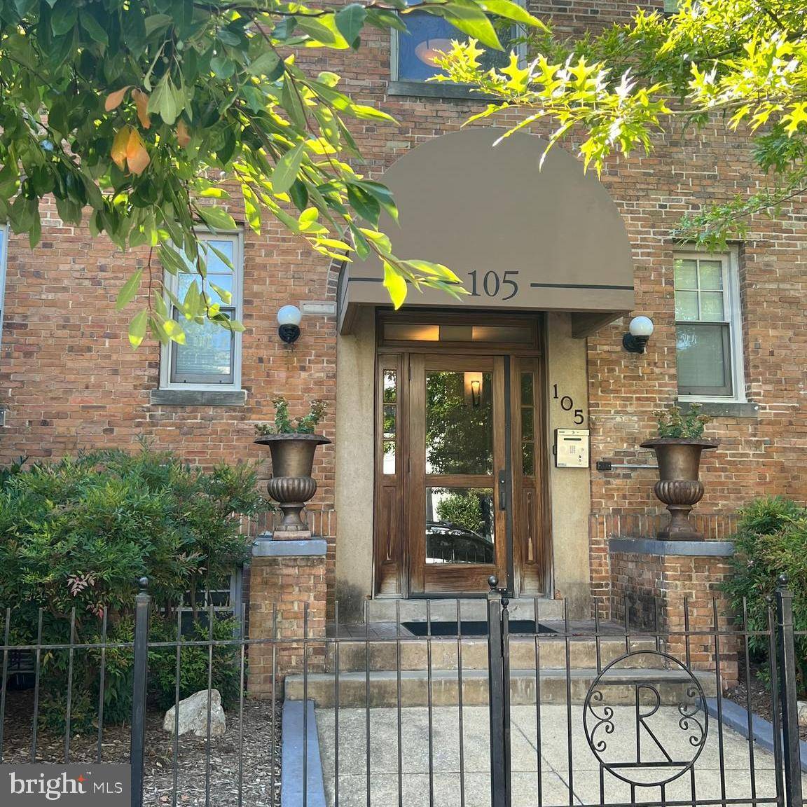 105 6TH ST SE #204, Washington, DC 20003