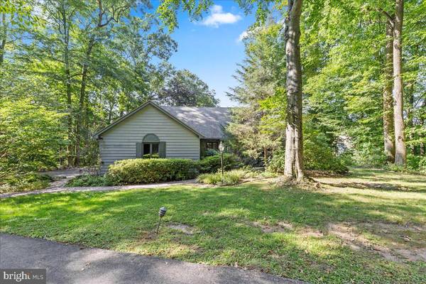 10 WHITE CLAY DR, Landenberg, PA 19350