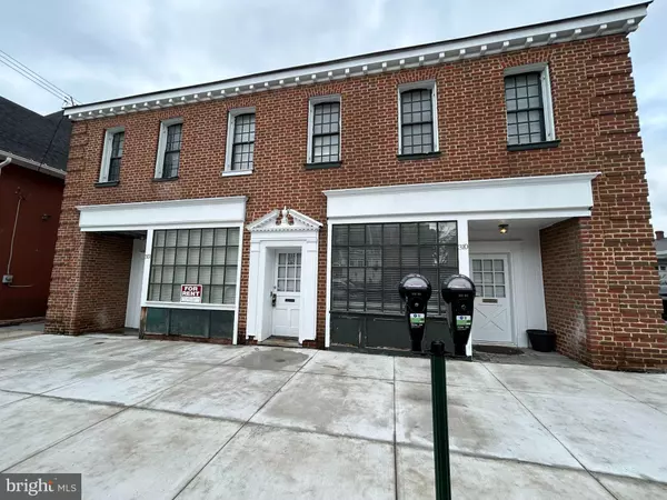 310/312 W. KING W, Martinsburg, WV 25401