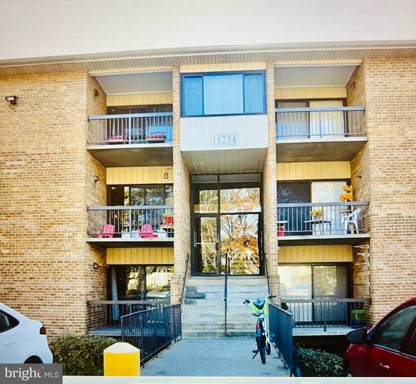 11234 CHERRY HILL RD #204, Beltsville, MD 20705