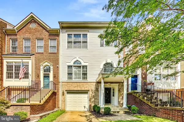 6018 WENDRON WAY, Alexandria, VA 22315