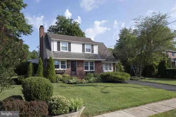 607 WINDSOR PL,  Moorestown,  NJ 08057