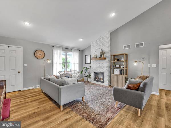 Newmanstown, PA 17073,18 EVERGREEN WAY