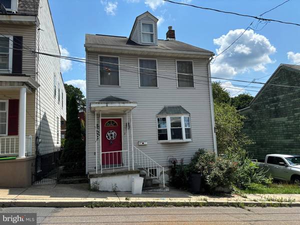 Pottsville, PA 17901,547 E MARKET ST