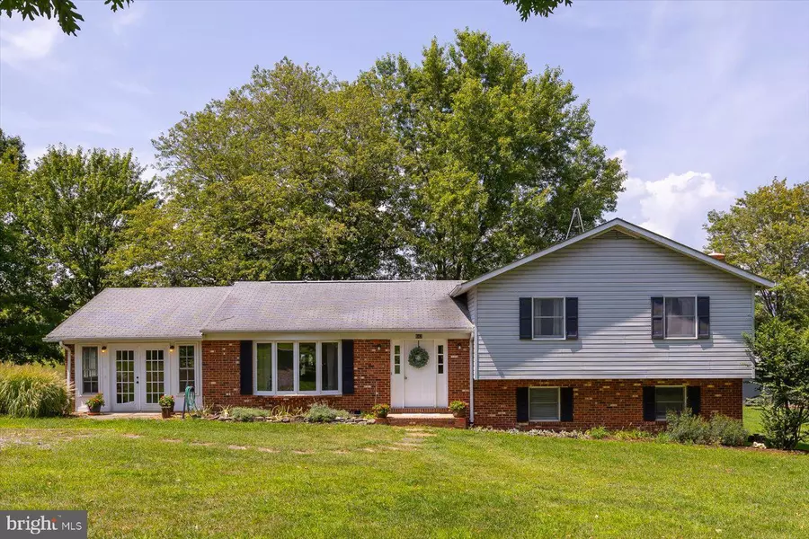 642 PARKVIEW ESTATES RD, Luray, VA 22835