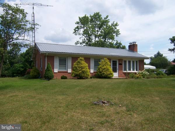 Inwood, WV 25428,327 AUDREY LN