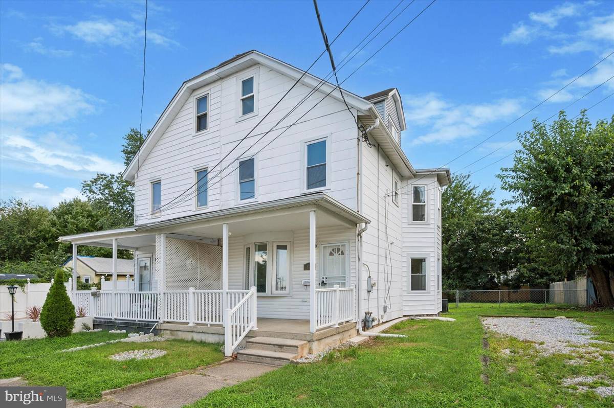 Essington, PA 19029,405 SEMINOLE ST