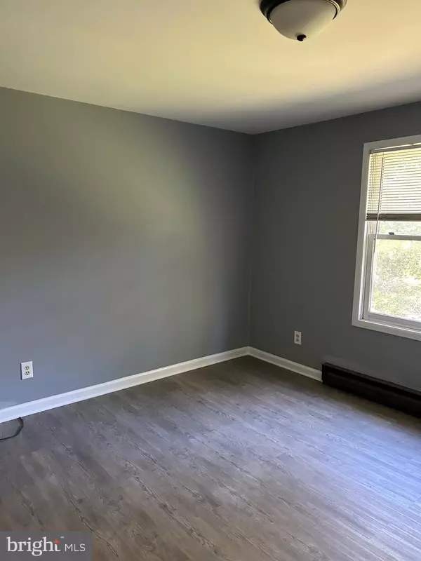Martinsburg, WV 25404,5 CAYMAN CT
