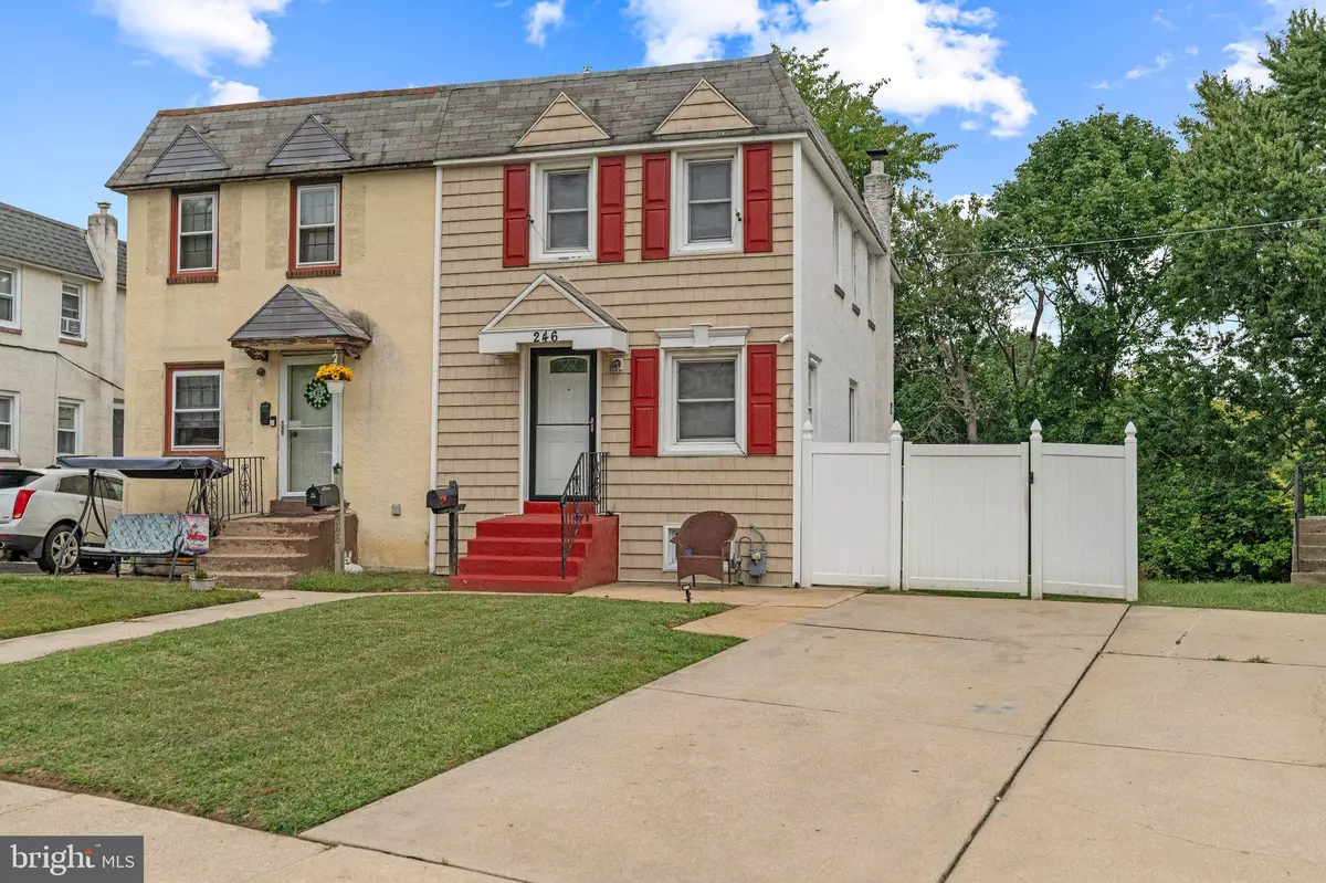 Woodlyn, PA 19094,246 CRUM CREEK DR