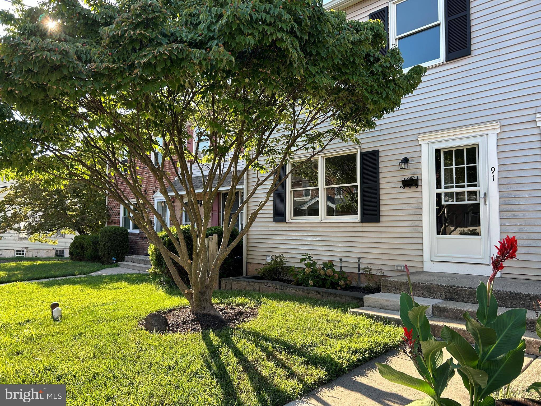 Sellersville, PA 18960,91 W CLYMER AVE