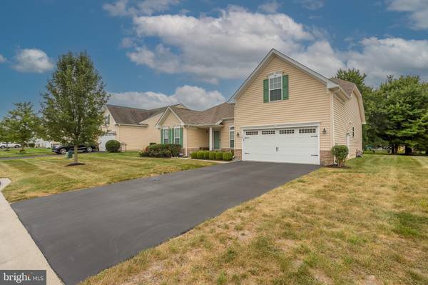 Ocean View, DE 19970,10 FAIRWAY DR