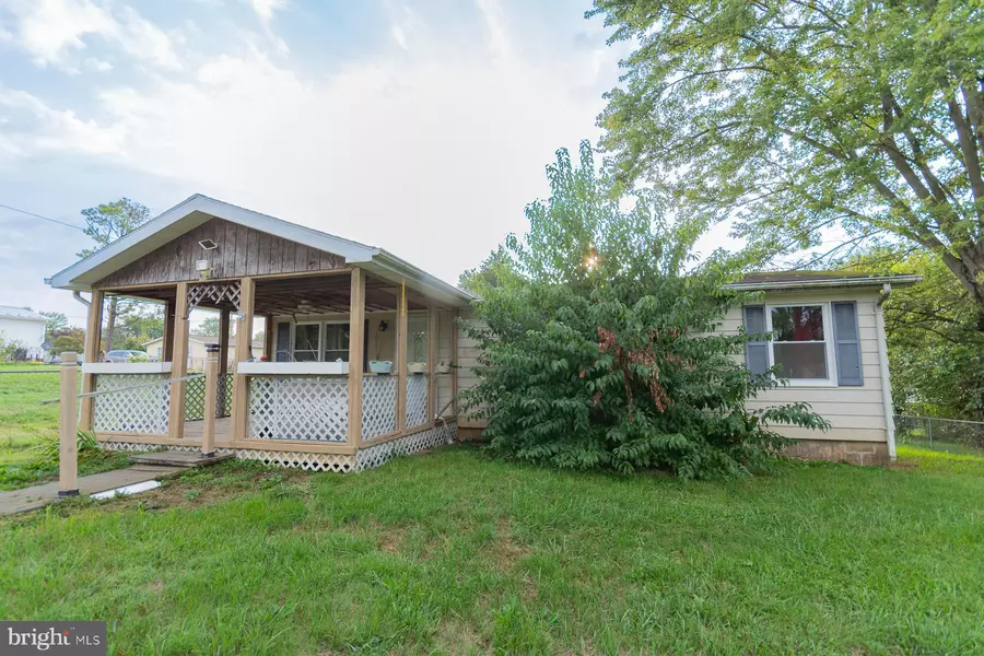 34 WALNUT RD, Ranson, WV 25438