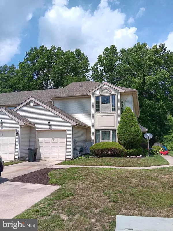 25 FOX MEADOW DR, Sicklerville, NJ 08081