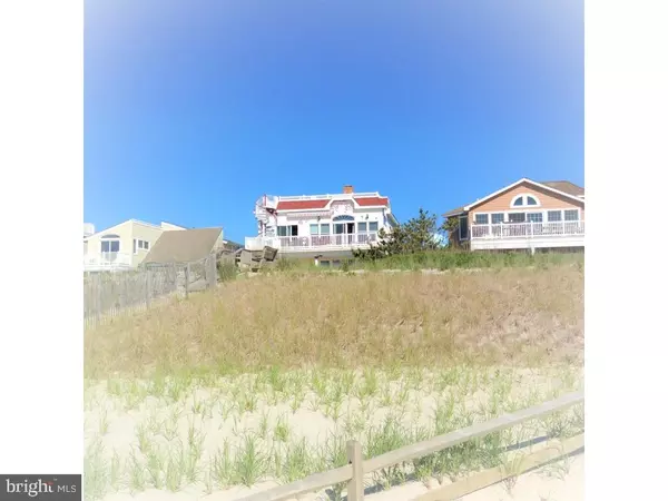 813 N OCEAN AVE, Surf City, NJ 08008