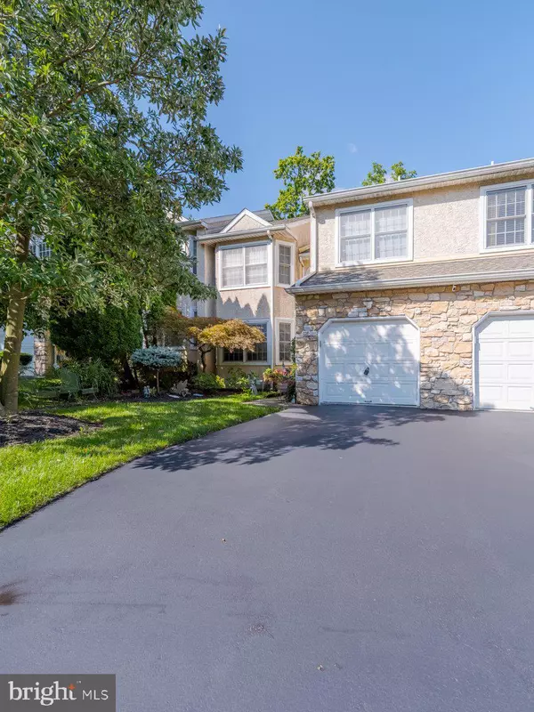 228 CRYSTAL CT, Blue Bell, PA 19422