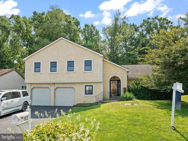 Huntingdon Valley, PA 19006,182 MARC LN