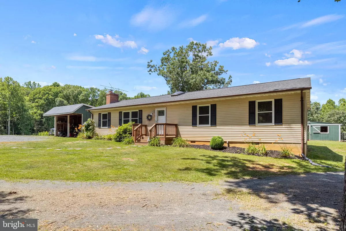 Warrenton, VA 20186,9576 S PINES RD