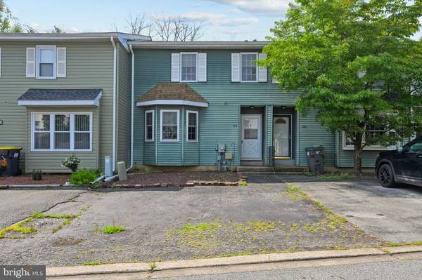 244 GREEN LN, Newark, DE 19711