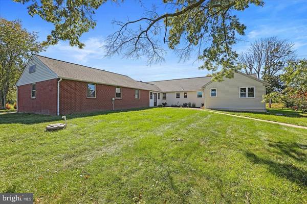 Perkasie, PA 18944,000 TWIN OAKS DR