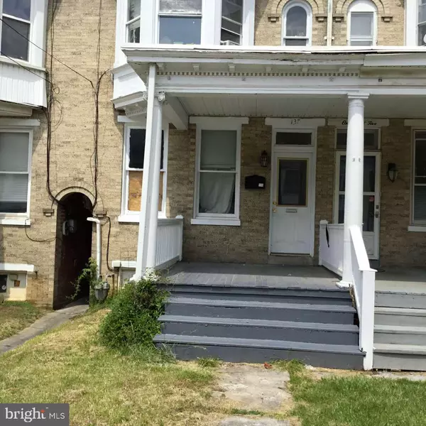 137 W JACKSON ST, York, PA 17401