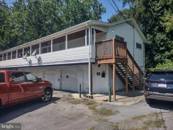 Berkeley Springs, WV 25411,20 COUGHLAN LN