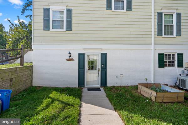 1460 CHATHAM CT,  Crofton,  MD 21114