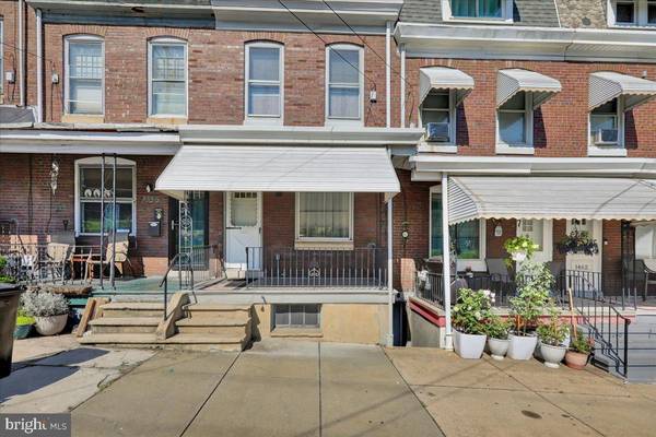 1458 N FRONT ST, Reading, PA 19601