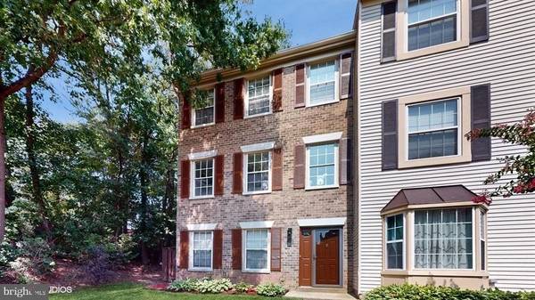 6932 STORCH CIR, Lanham, MD 20706