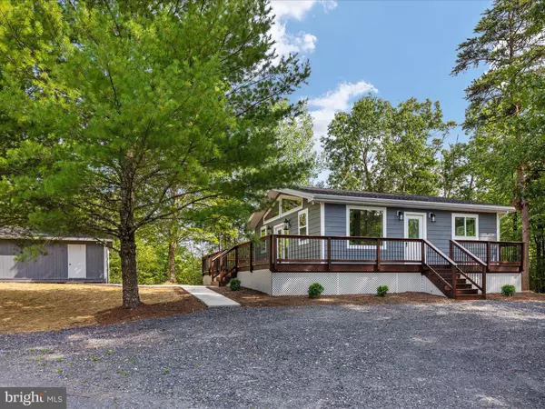 Mount Jackson, VA 22842,566 ALPINE WAY