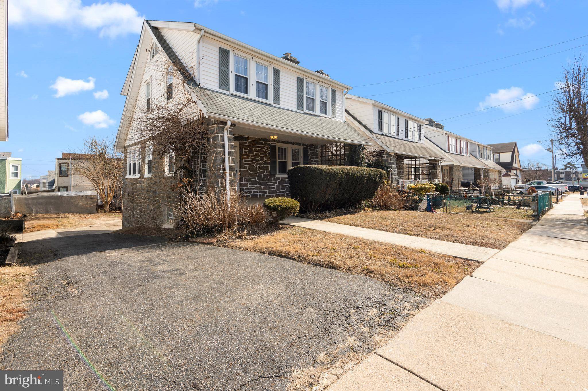 7 HARVIN RD, Upper Darby, PA 19082