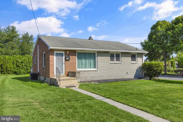 201 W ELM ST, Palmyra, PA 17078