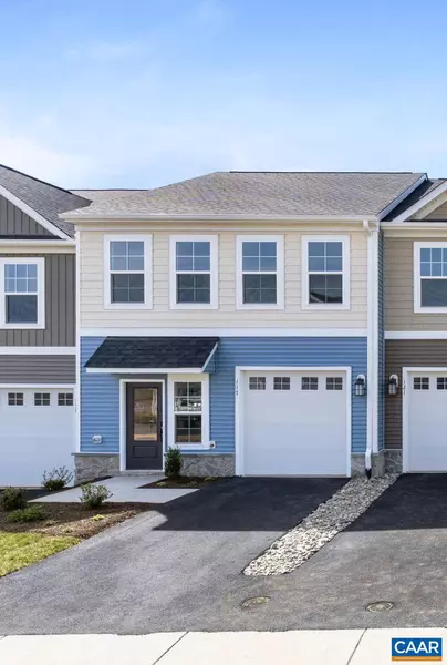 40 RIDGELINE DR, Waynesboro, VA 22980