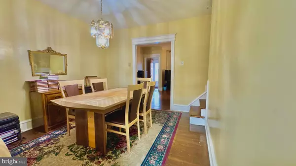 Philadelphia, PA 19141,5033 N 16TH ST