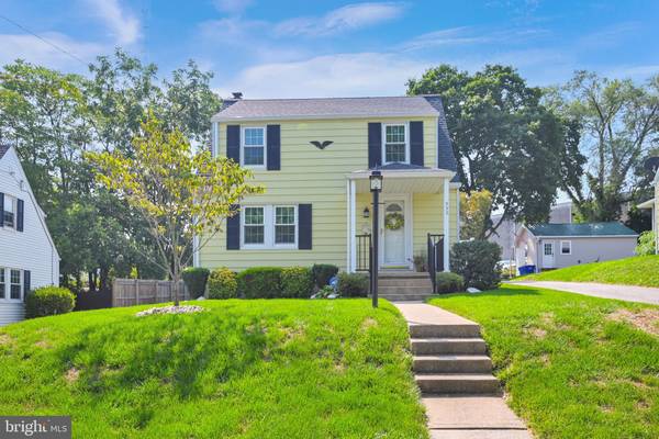 532 HILLCREST RD, York, PA 17403