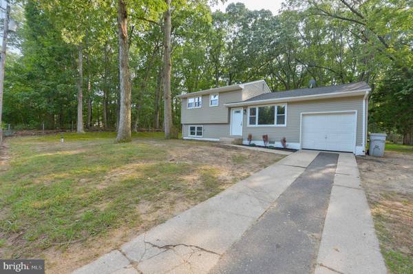 4630 BERNARD RD, Newfield, NJ 08344