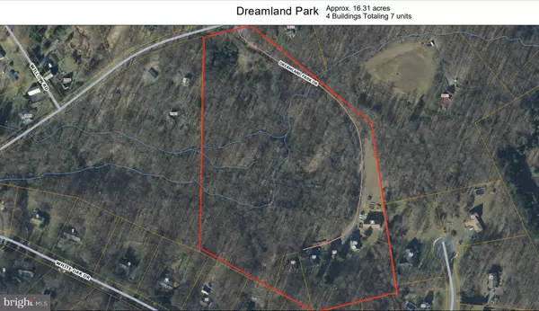 71, 73, 79 DREAMLAND PARK DR, Fleetwood, PA 19522