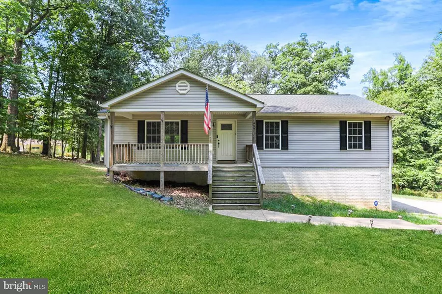 457 ROLLING LN, Harpers Ferry, WV 25425