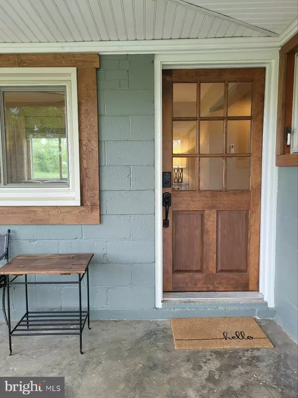 New Market, VA 22844,8735 SMITH CREEK RD