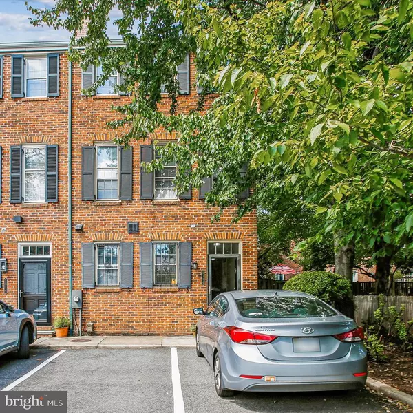 1316 SEAPORT LN, Alexandria, VA 22314