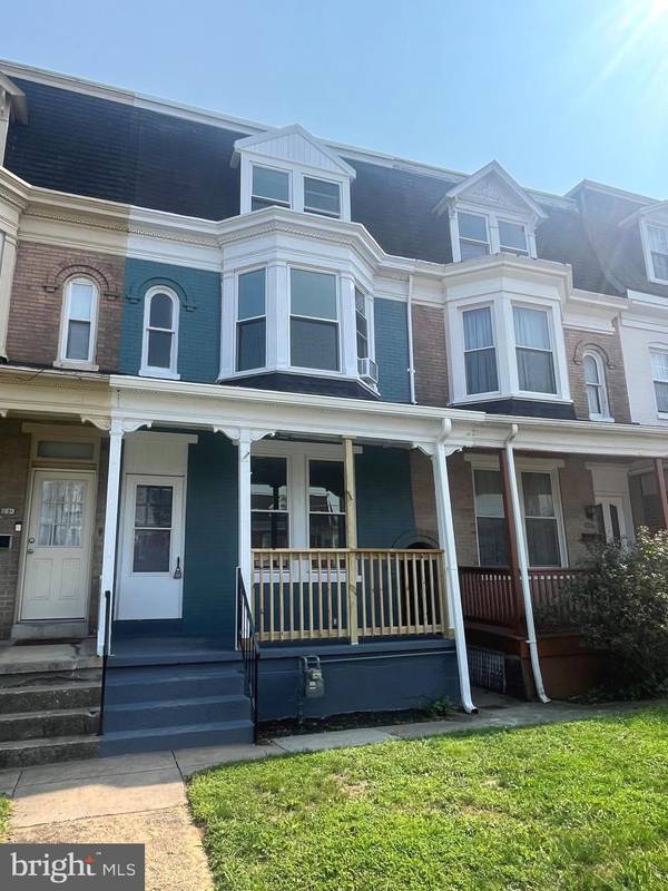 1362 W MARKET ST, York, PA 17404